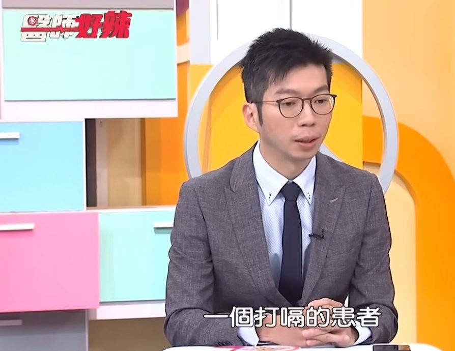 男子狂打嗝3个月 一照肝脏全是肿瘤