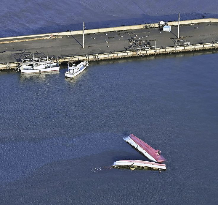 石川7.6级强震亲历者: 乌鸦满天飞 开车拼命往大海相反方向跑