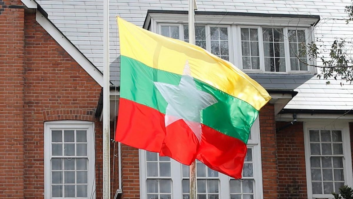 缅甸“三兄弟联盟”斥军政府违反停火协议 若开军占领近印孟边境镇