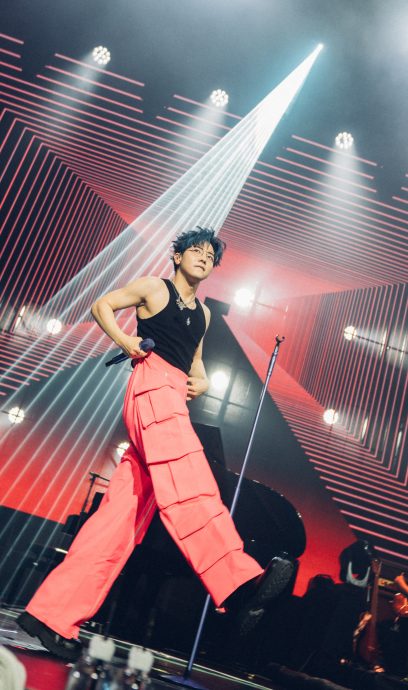 胡夏几乎跳脱裤子 林子祥萌喊小宝贝 