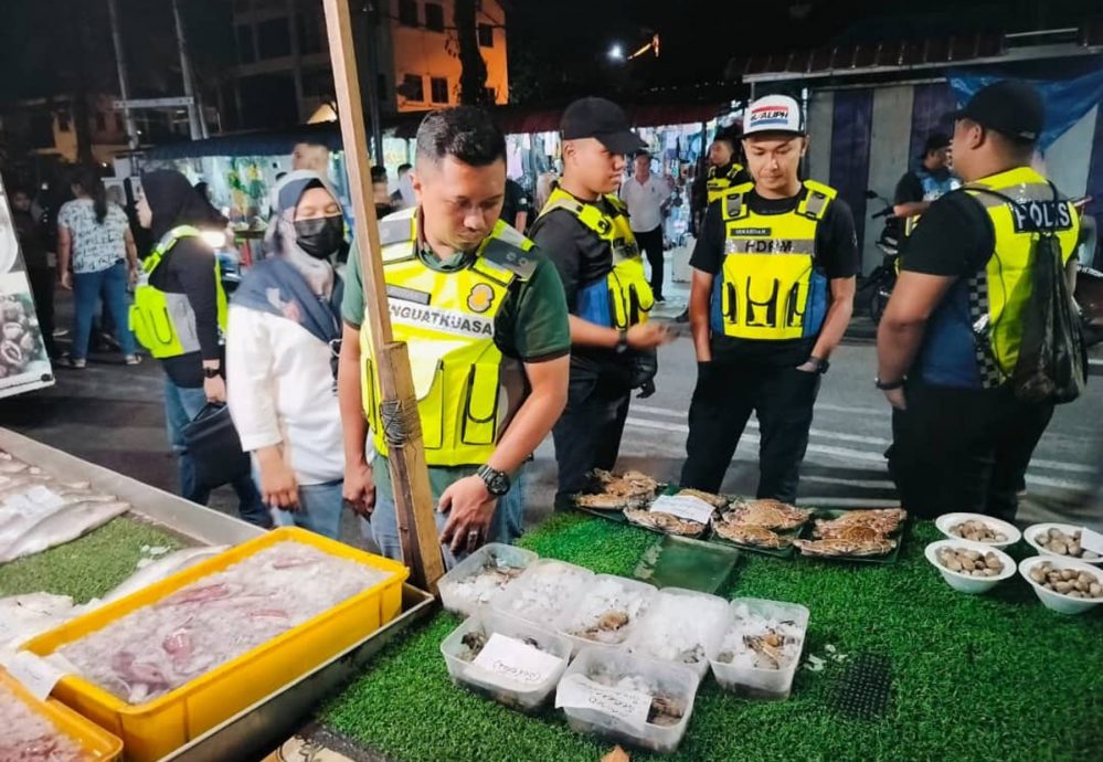 被指卖贵海鲜引关注 邦咯一餐馆遭内贸局取缔