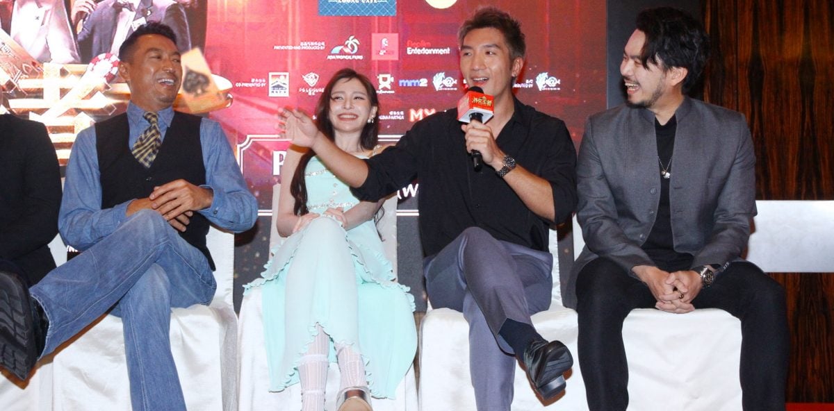 被林德荣扫背又摸臀 姜晧文自豪够圆不用垫