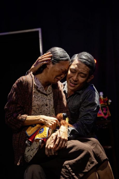  西北孤鸟／是荒诞剧还是悲剧？——一场美丽的误会