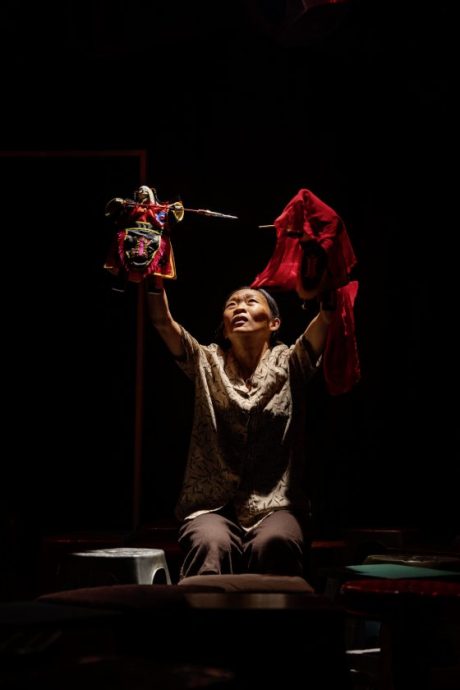  西北孤鸟／是荒诞剧还是悲剧？——一场美丽的误会