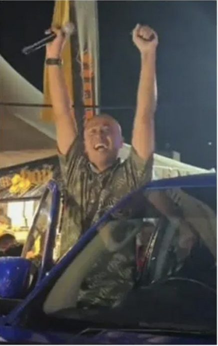 视频|送了名牌送汽车 “员工是得力助手！”