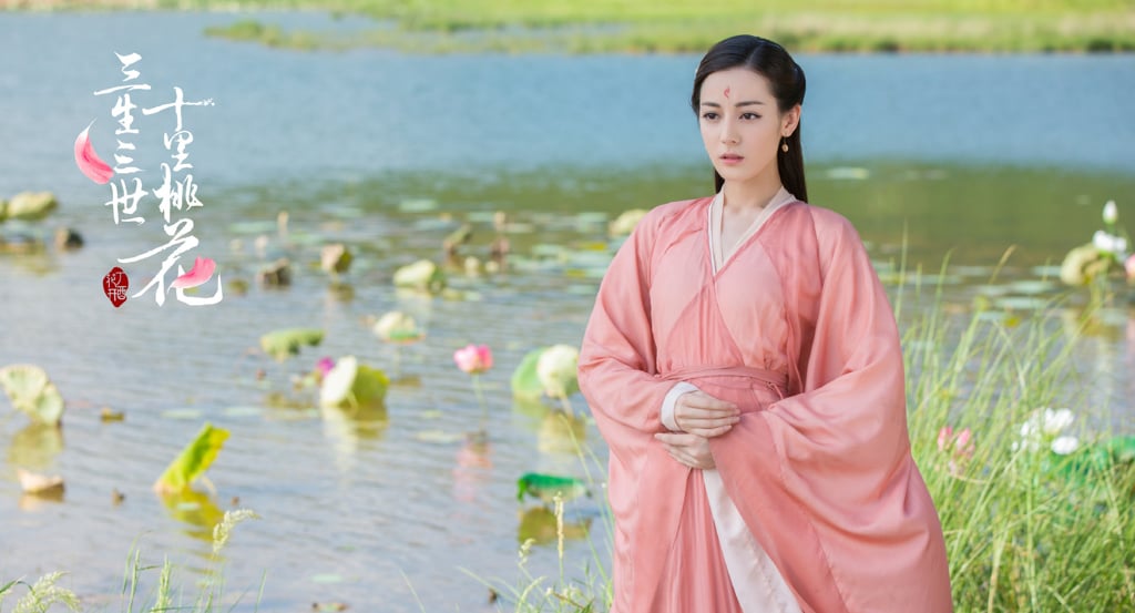 迪丽热巴婴儿照被挖 网赞叹:没整容