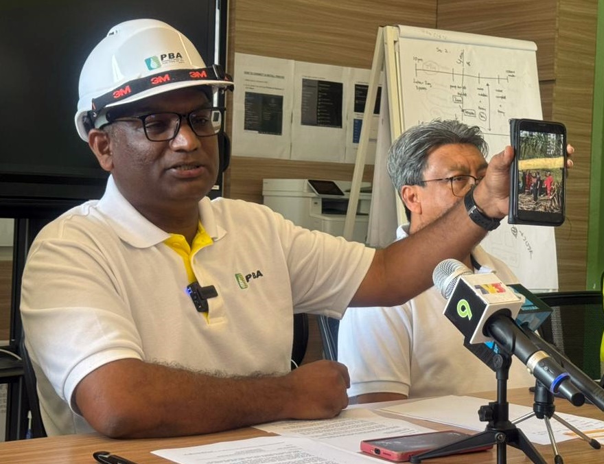 重签(全国版)尽管发生北赖河底水管爆裂,威北双溪赖滤水站水管阀门更换工程如火如荼展开。