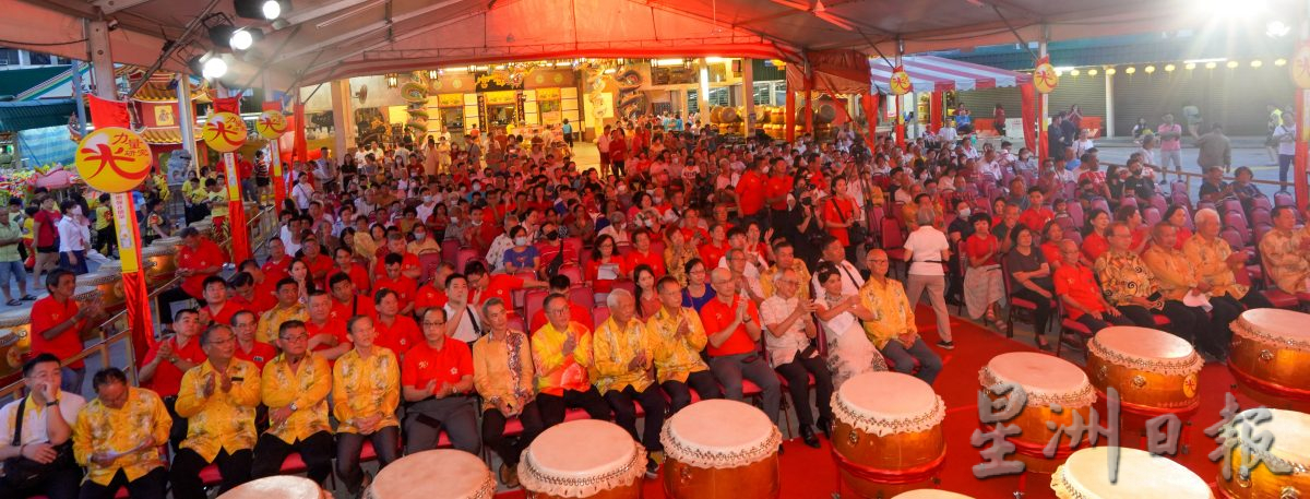陈孟利:中华传统一大特色 祥龙腾飞喜迎春庙会好热闹