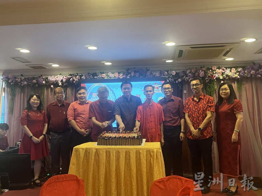 陈桂鸿:提高华小生人数 盼多诞龙子龙女