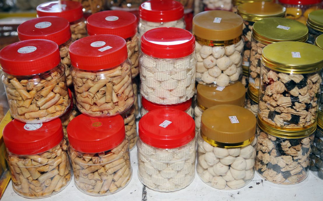 霹/第七版头/年饼应市 原料价飙升盼薄利多销