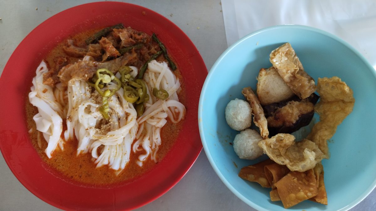 霹:10日见报/封底主文/它的诞生|爽滑白嫩猪肠粉 酱汁酿料搭配简单美味