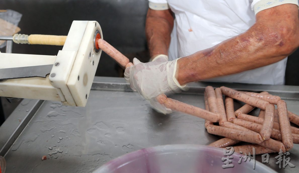 霹:17日见报/封底主文/它的诞生|腊肠