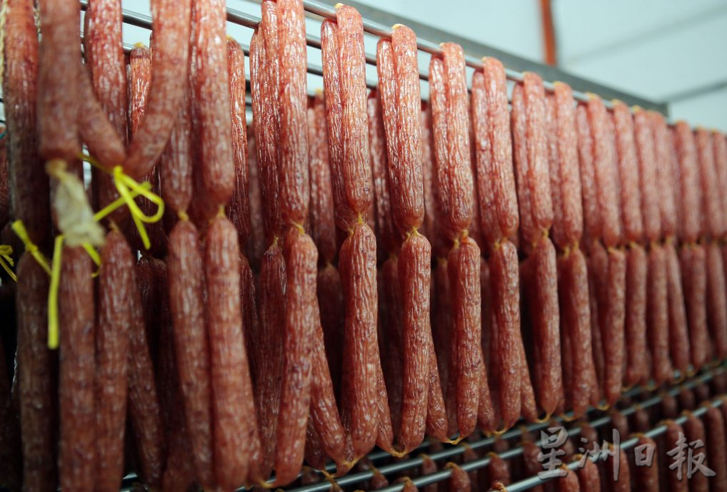 霹:17日见报/封底主文/它的诞生|腊肠