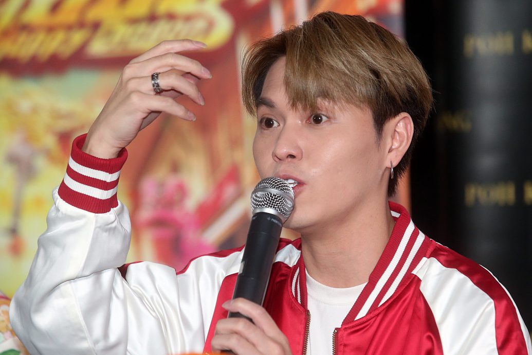 韩晓嗳赖宇涵搞暧昧 ​床戏用力过猛被嫌像男人