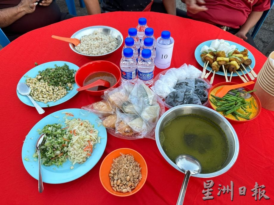 马接翁武年景布置亮灯 浓浓年味旅游年加分