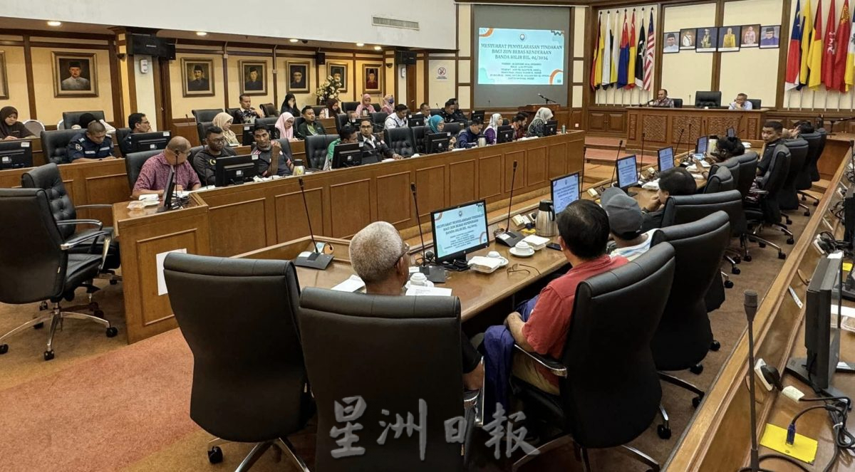 （古城封面主文）迂回翻转4次·无车区今 起落实21小时