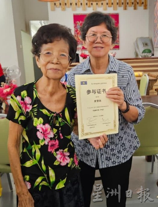 （古城版）新春年花工作坊吸引多人参与反应热烈