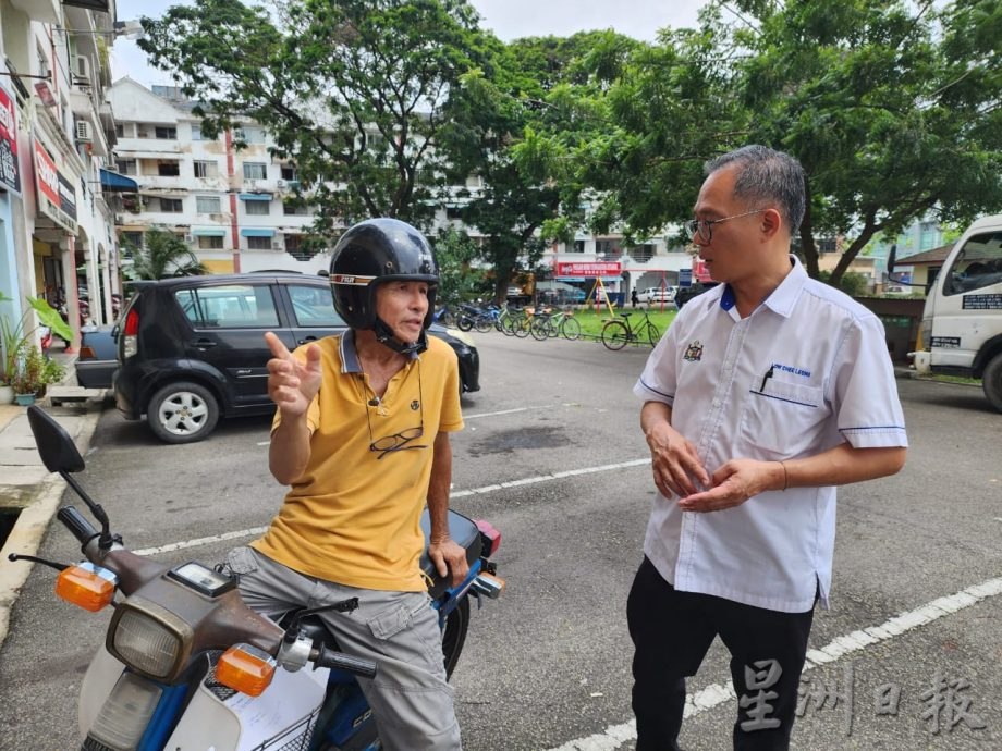 (古城第二版主文)哥打拉沙马那乌达玛公寓12棵树木耗时一星期砍伐,解决鸦患问题