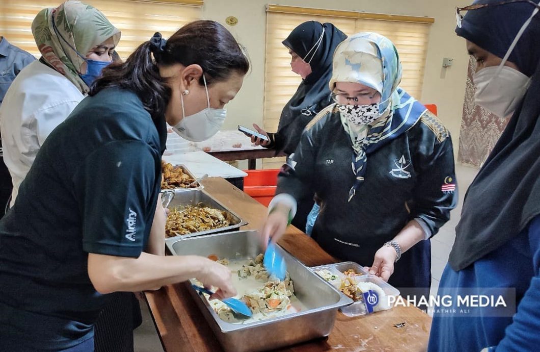 元首卸任 | 把百姓放心上曾流下男儿泪 风雨不改与民同在
