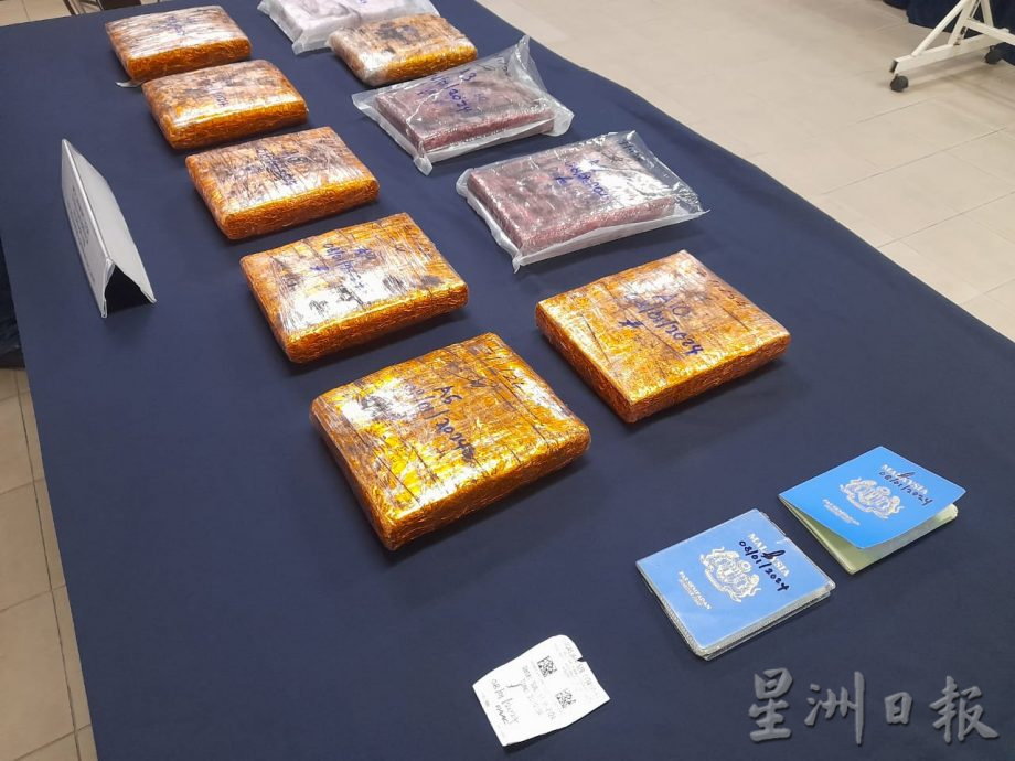 (大北马)趁关卡拉门前闯关 孕妇与丈夫走私毒品不果被逮住