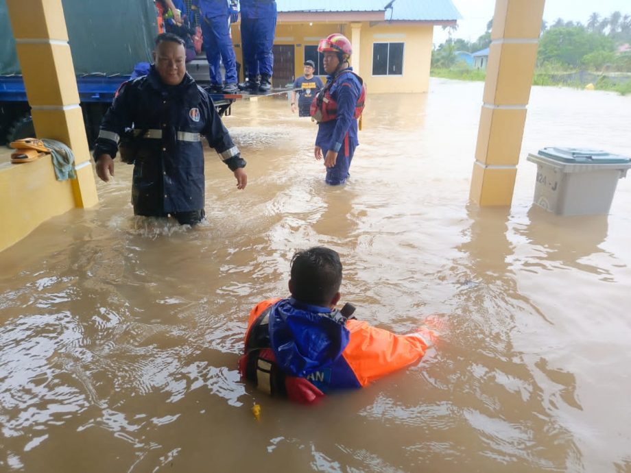 (已签发)柔:气象局预测10县仍下雨,柔灾情是否恶化有待观察