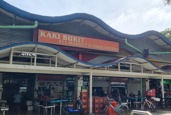 (已签发)柔:狮城二三事:小贩中心托盘脏臭还有霉迹 食客大呼诉恶心