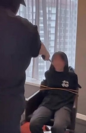 （已签发）柔：狮城二三事：涉助骗子进行“绑架骗局” 狮城两男被捕