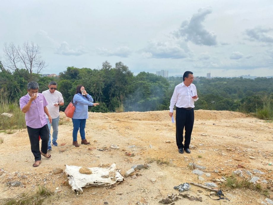 (版2头)大都会/蕉赖皇冠城非法垃圾场垃圾量惊人