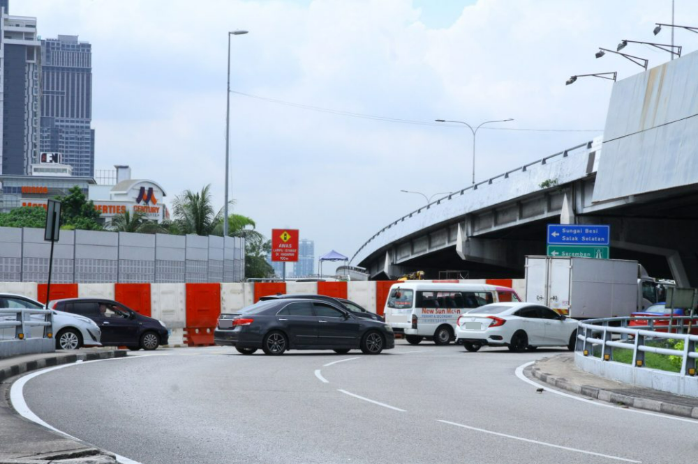 （版3头）大都会/巡富都交通圈的佑路封路/8图