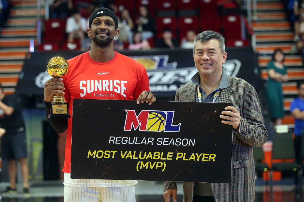 MBL|金群利坐山观虎斗 南虎槟少年“赢或回家”