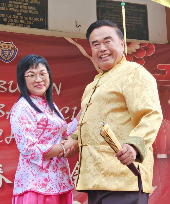 NS芙蓉:“皇上驾临芙振中”;全员“古风装”喜迎春!