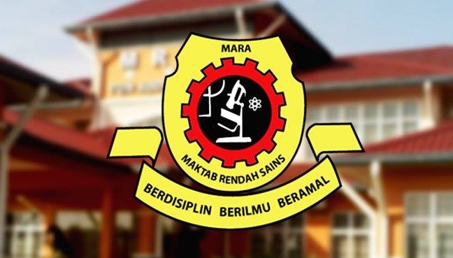 T20家长送孩子读玛拉学院“让他们和B40交友了解生活困苦”