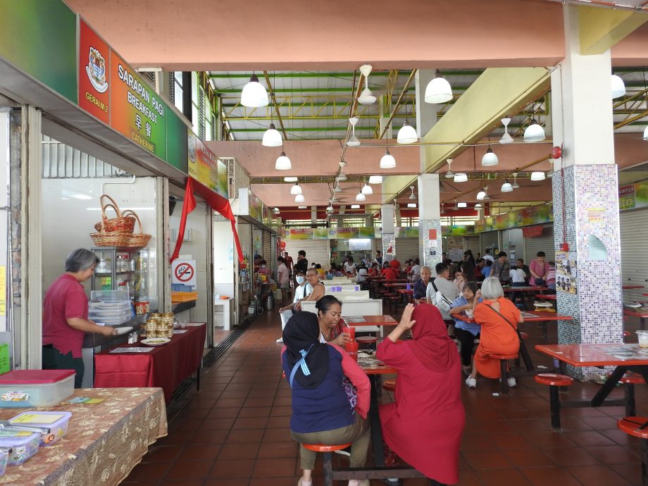 14日刊登／有故事的人：异国恋开花结果