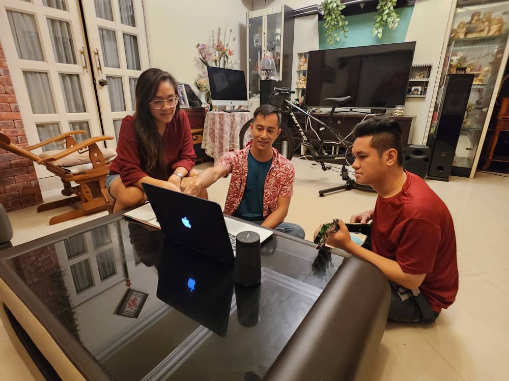 融入年俗国语歌词 混血导演制跨族《大团圆》