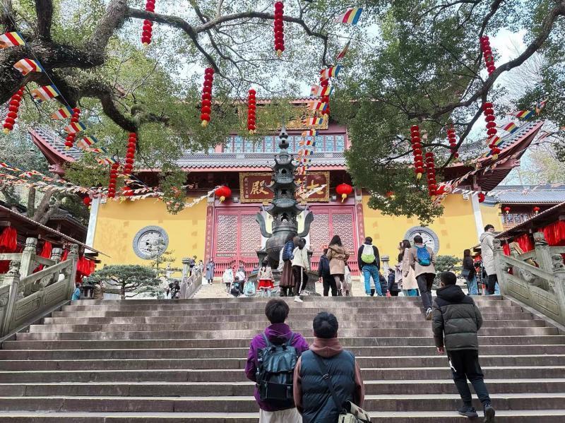 32年没谈过恋爱 6年相亲破百人依然落单