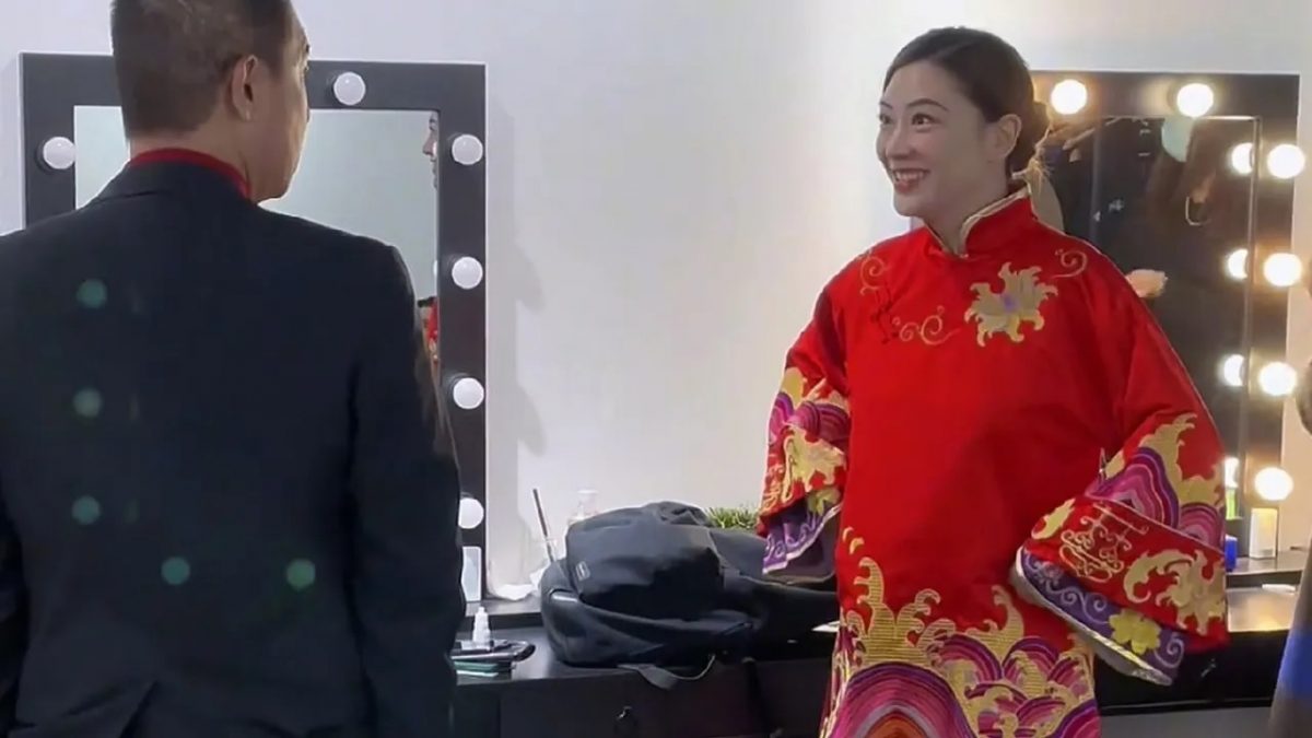 56岁陈小春又当爸? 应采儿凸肚网帮敲碗要女儿