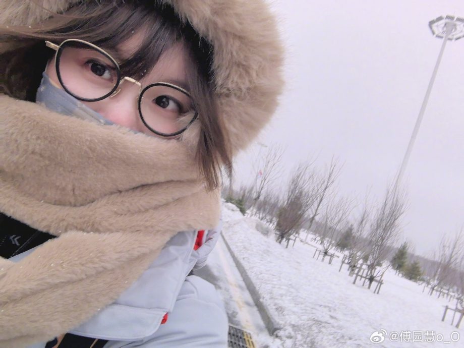 “洪荒之力”傅园慧包车遭司机勒索发文求助 吉林文旅介入