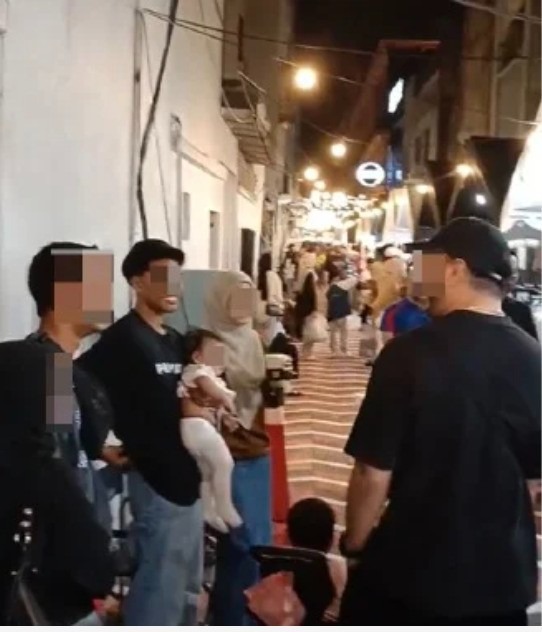 “舞男”受年轻人欢迎 辅导专家:年轻一代以金钱为导向