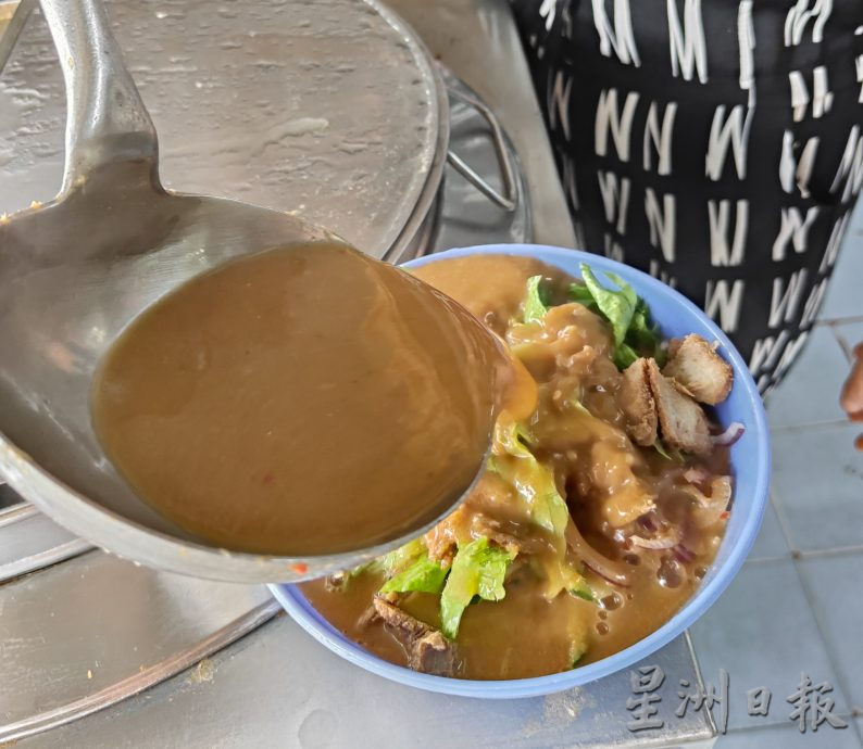 ★2月24日刊登/大霹雳封底主文/【老茶室情怀】/实兆远港口南芳茶餐室