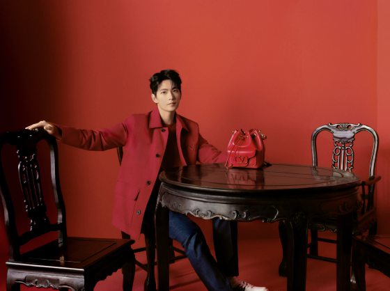 【笔谈时尚】King Chan／龙咁威过甲辰龙年