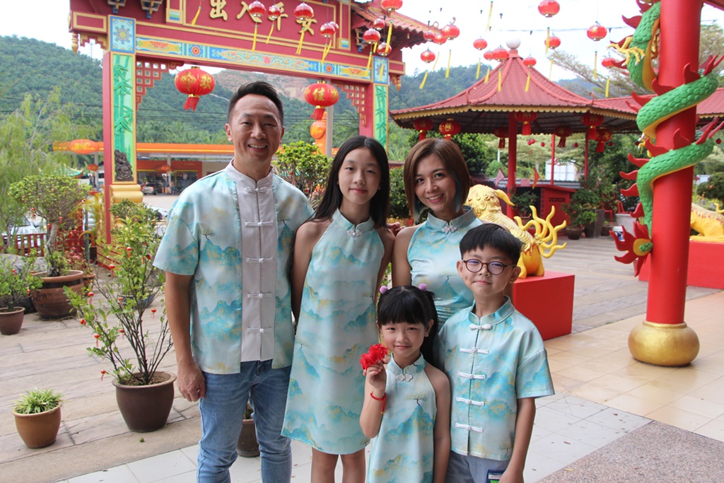 东:赖路观音堂完成扩建,3年来首次开放,迎来大批善信到来祈福