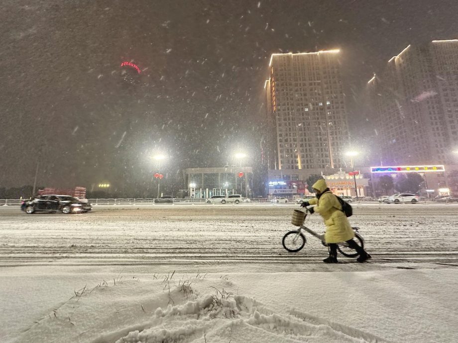 中国中央气象台发布冰冻橙色预警,系标准设立14年来首次