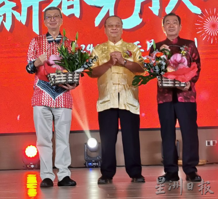 丹斯里林福山:  华团领袖，必须为文化传承