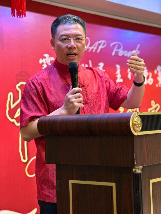 倪可敏:公仆退休金+津贴 “不改革2040年会破产”