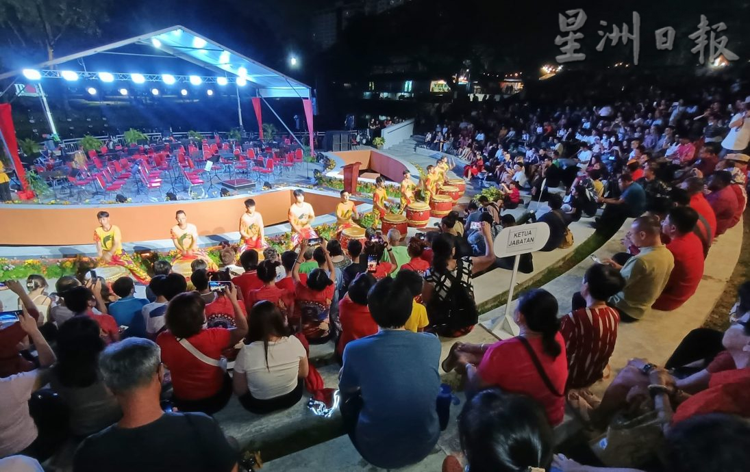 农历新年音乐会炽热 DR公园露天剧场引爆