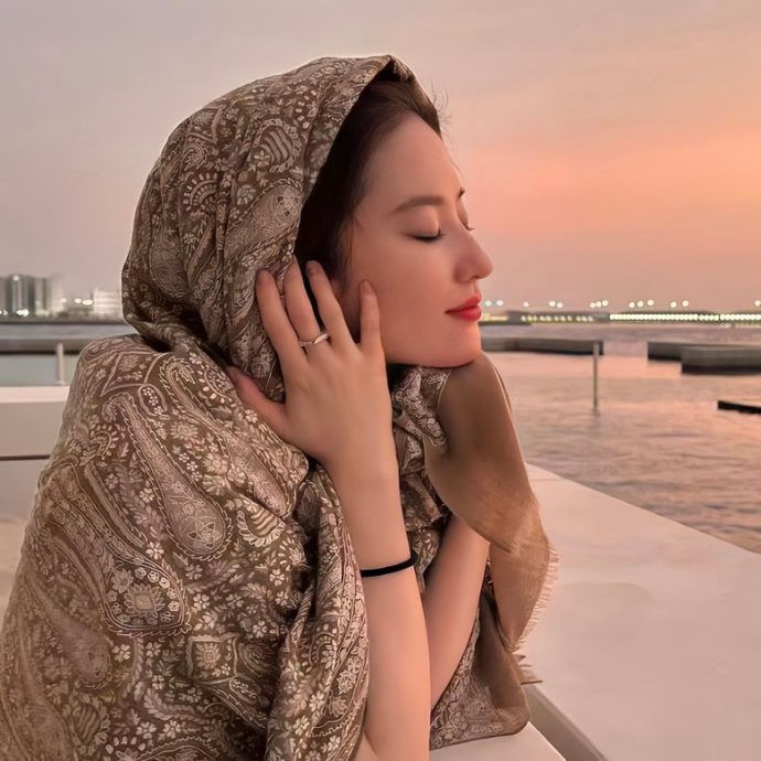 刘亦菲带旺大理观光财 剧组获云南追颁百万奖金