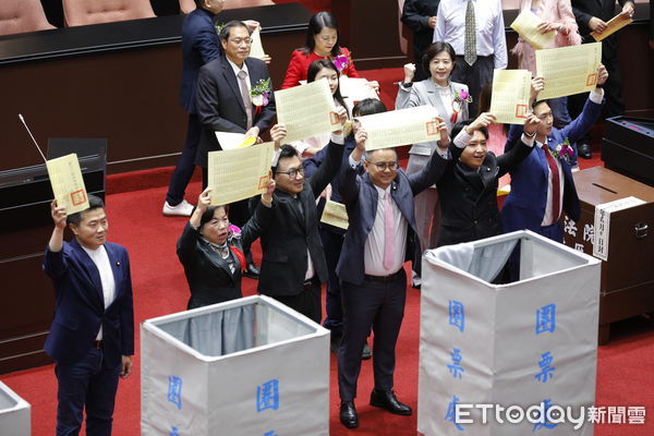 台立法院副院长选举又未过半！　民众党8人投张启楷