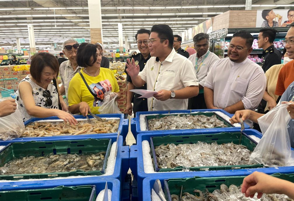 吴家良:农历新年期间 所有商家勿对游子游客“砍菜头”