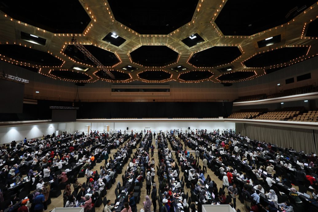   在马印尼选民提前投票