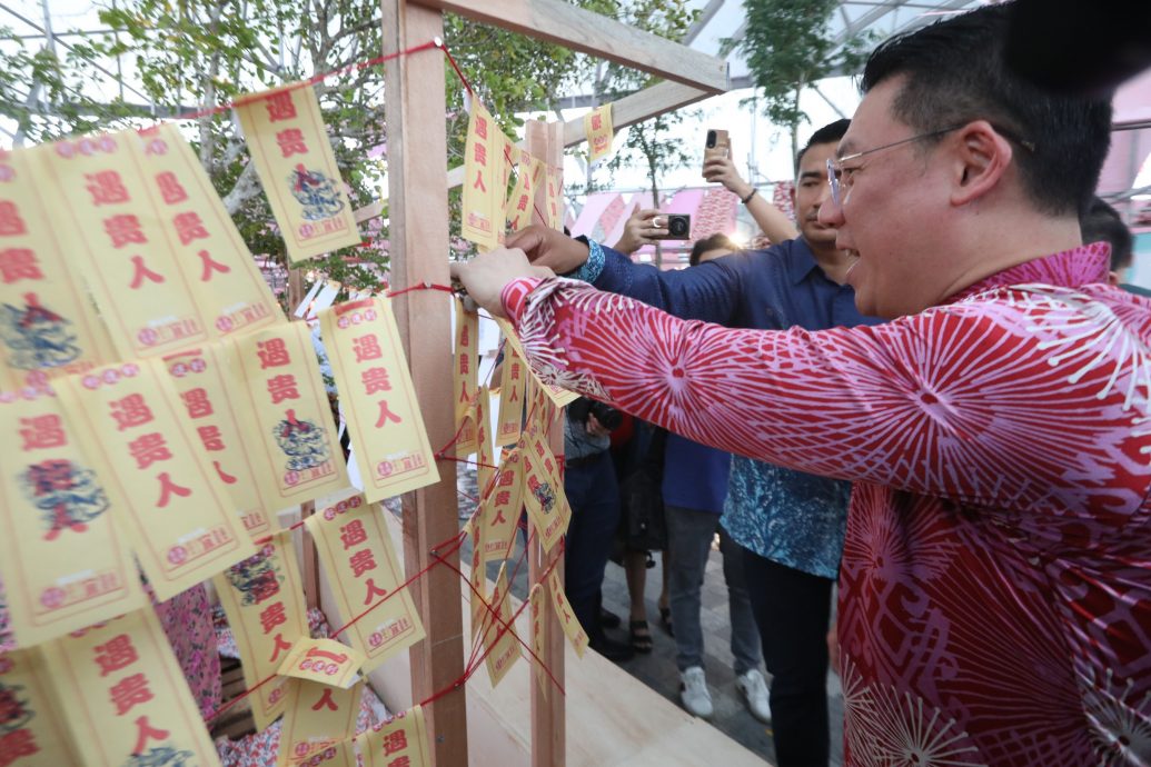 大都会6头/转新村.过新春.家年华／7图